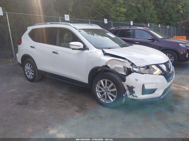 2017 NISSAN ROGUE SV