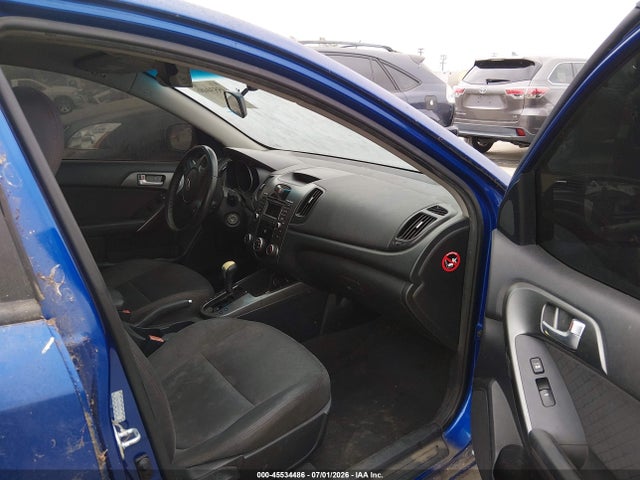 صورة 5 لـ 2010 KIA FORTE SX