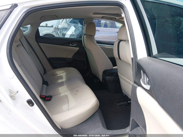صورة 8 لـ 2018 Honda CIVIC EX