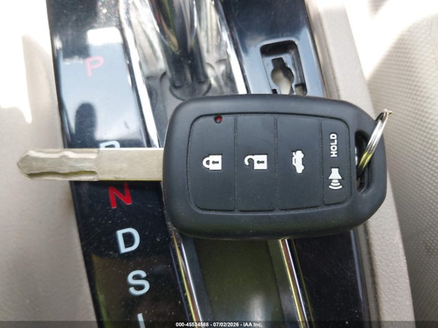 2014 Honda CIVIC LX — миниатюра 11