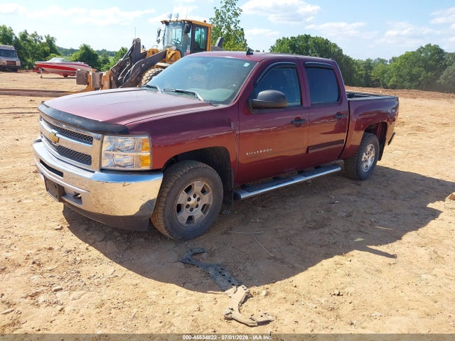 2013 Chevrolet SILVERADO 1500 LT — фото 2