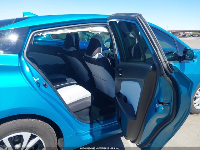 صورة 8 لـ 2019 Toyota PRIUS PRIME PLUS