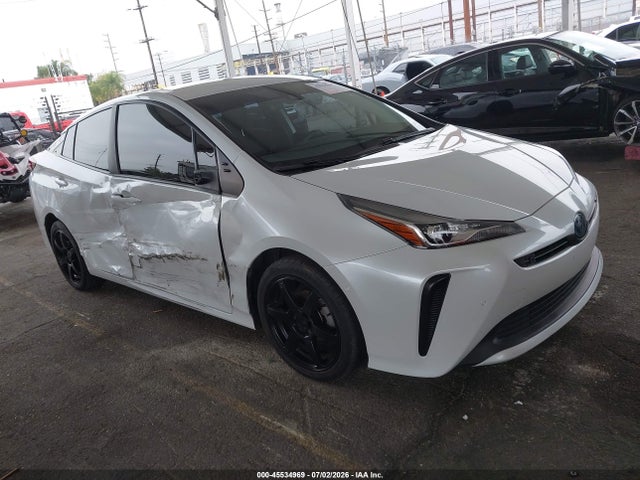 2022 TOYOTA PRIUS LE