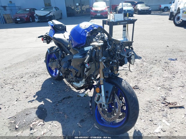 2026 YAMAHA YZF C