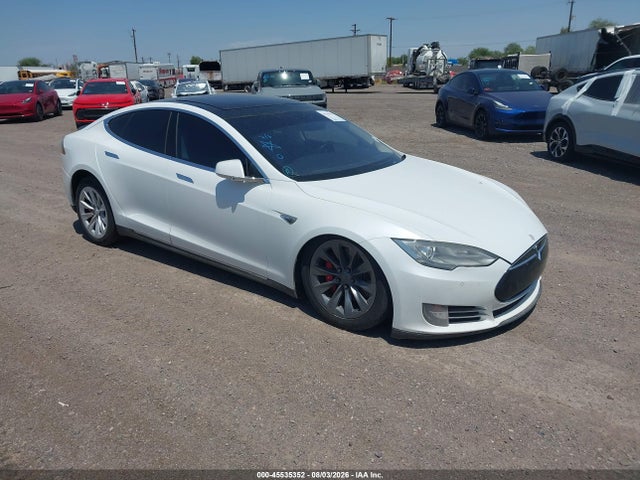 2014 TESLA MOD P85