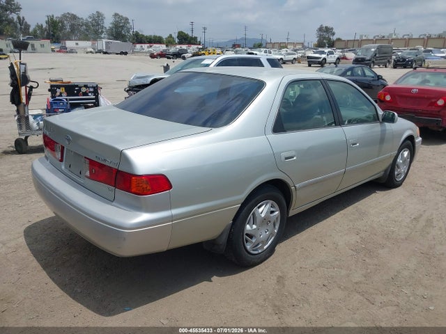 صورة 4 لـ 2001 Toyota CAMRY LE V6