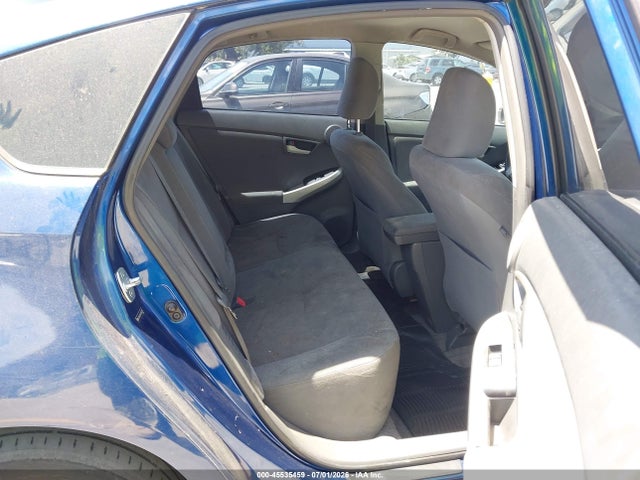 صورة 8 لـ 2010 Toyota PRIUS III