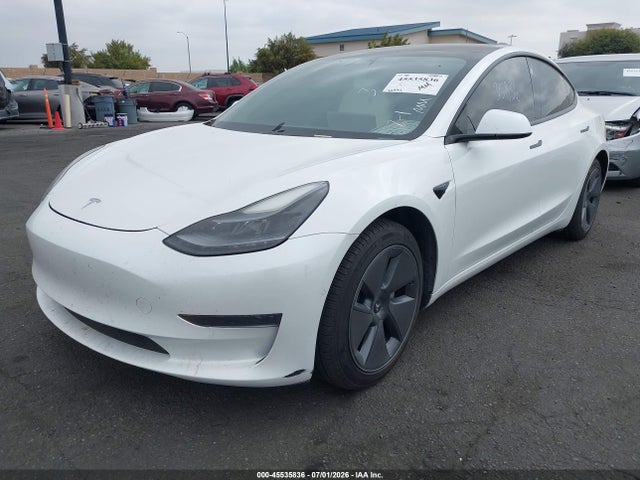 2021 Tesla MODEL 3 STANDARD RANGE PLUS REAR-WHEEL DRIVE — фото 2