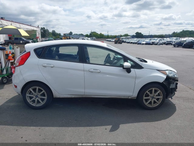 2019 FORD FIESTA SE 14