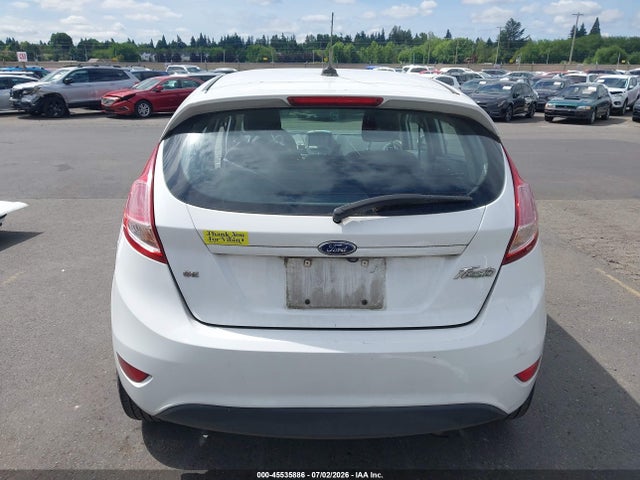 2019 FORD FIESTA SE 17