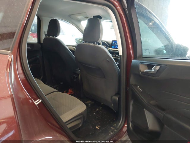 2021 FORD ESCAPE SE 8