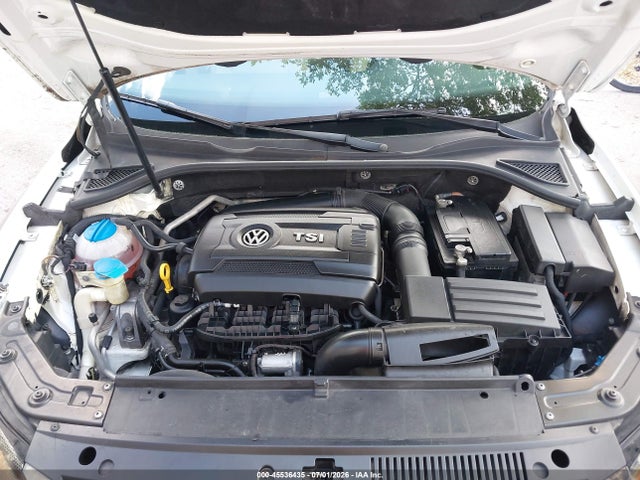 صورة 10 لـ 2015 Volkswagen PASSAT 1.8T SE