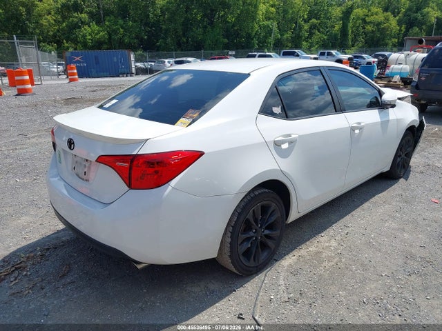 2017 Toyota COROLLA SE — фото 4