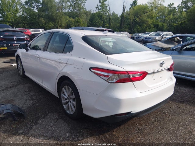 2020 TOYOTA CAMRY LE 3