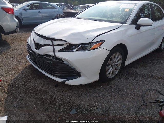 2020 TOYOTA CAMRY LE 6
