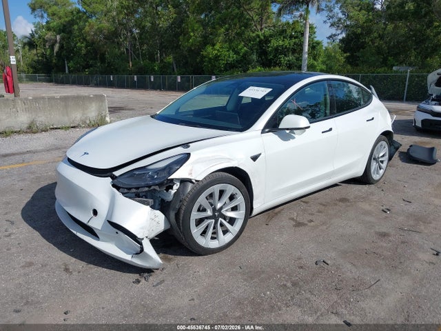 صورة 2 لـ 2022 Tesla MODEL 3 LONG RANGE DUAL MOTOR ALL-WHEEL DRIVE
