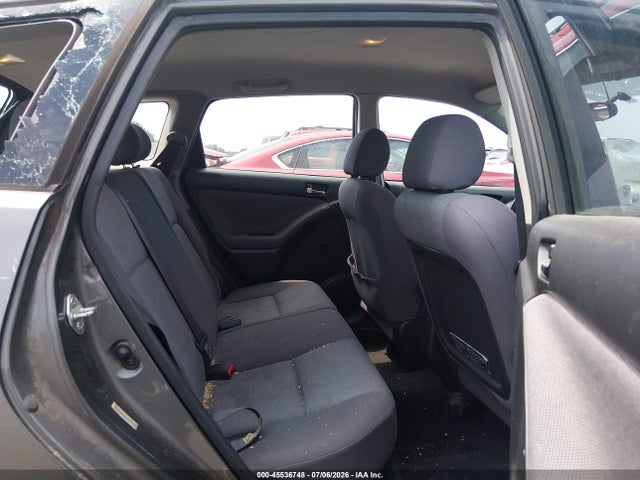 صورة 8 لـ 2004 Toyota MATRIX XR