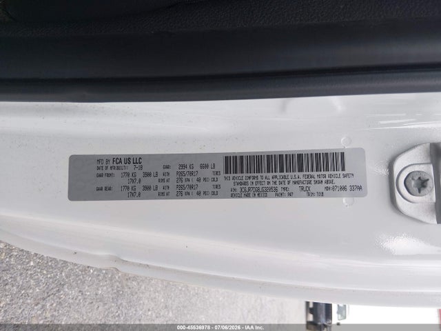 2018 RAM 1500 TRADESMAN 4X4 8' BOX — фото 9
