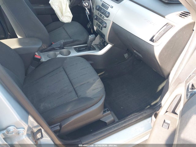 صورة 5 لـ 2008 FORD FOCUS SE/SES