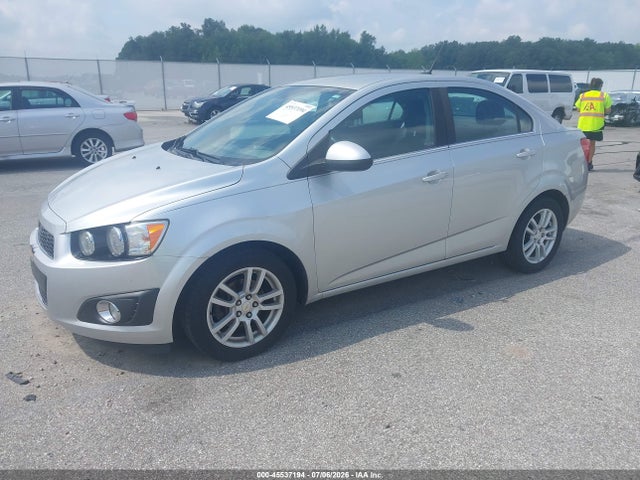2012 Chevrolet SONIC 2LT — фото 2