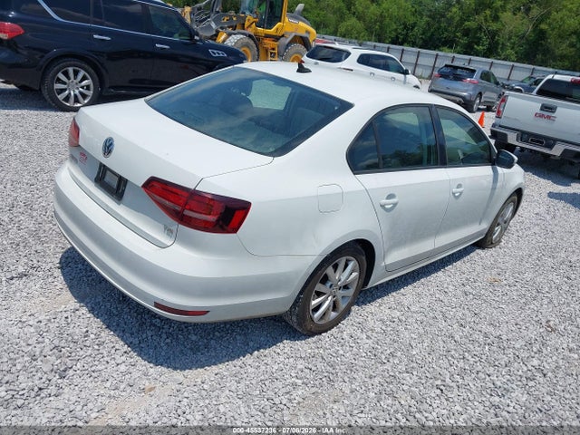 صورة 4 لـ 2016 Volkswagen JETTA 1.4T S