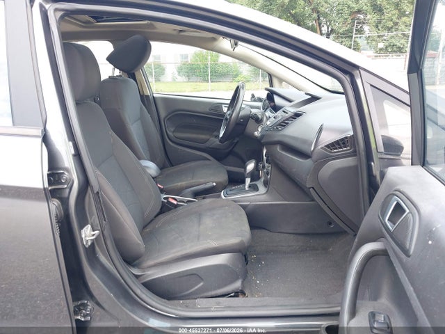 2015 FORD FIESTA SE 照片 5