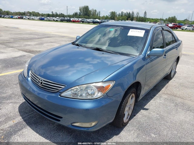 2002 Toyota CAMRY LE 照片 6
