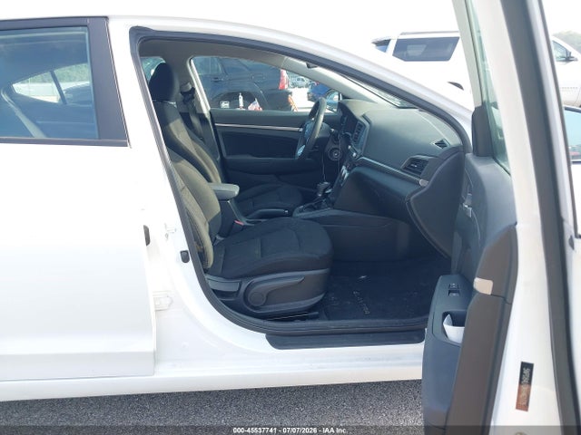 2019 Hyundai ELANTRA SEL 照片 5