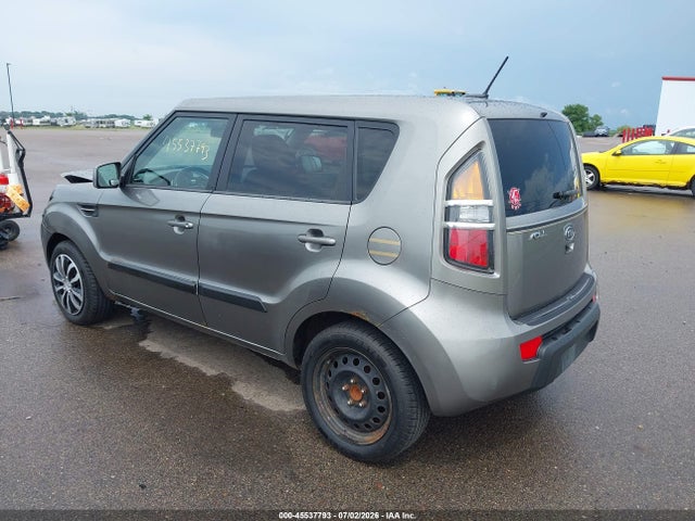 2011 KIA SOUL + photo 3