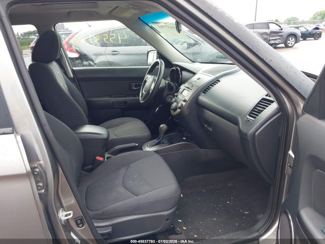 2011 KIA SOUL + photo 5