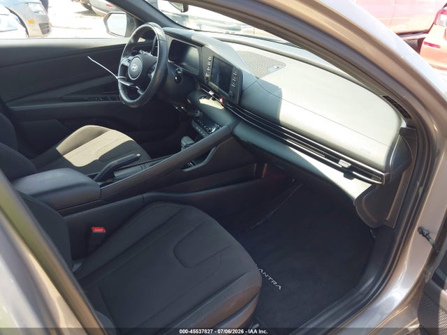 2025 Hyundai ELANTRA SEL SPORT 照片 5