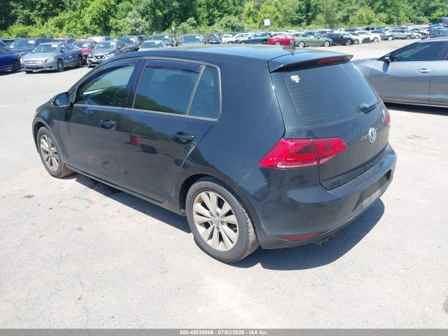 صورة 3 لـ 2015 Volkswagen GOLF TDI S 4-DOOR