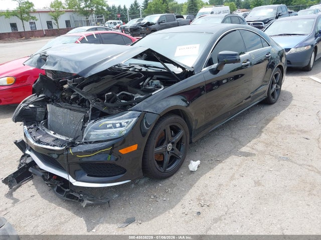 صورة 2 لـ 2015 Mercedes-BENZ CLS