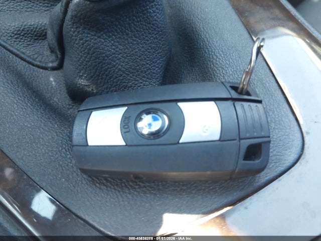 2009 BMW 328I — миниатюра 11
