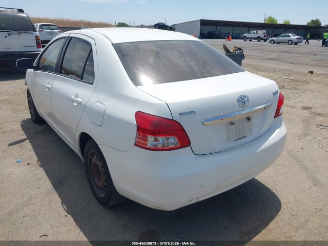 2008 Toyota YARIS photo 3