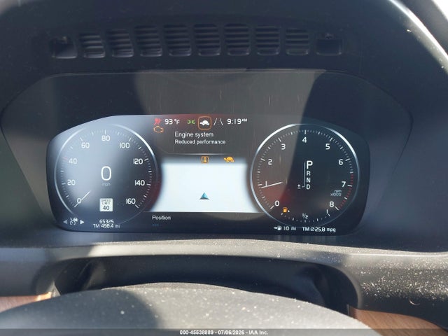 2021 VOLVO XC90 T6 MOMENTUM 6 PASSENGER 7
