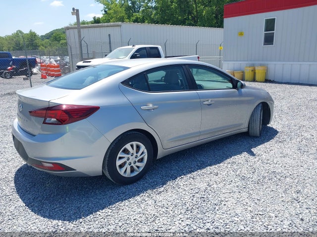 صورة 4 لـ 2020 Hyundai ELANTRA SE