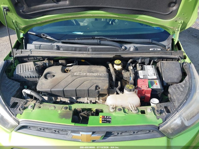 2016 Chevrolet SPARK LS CVT — фото 10