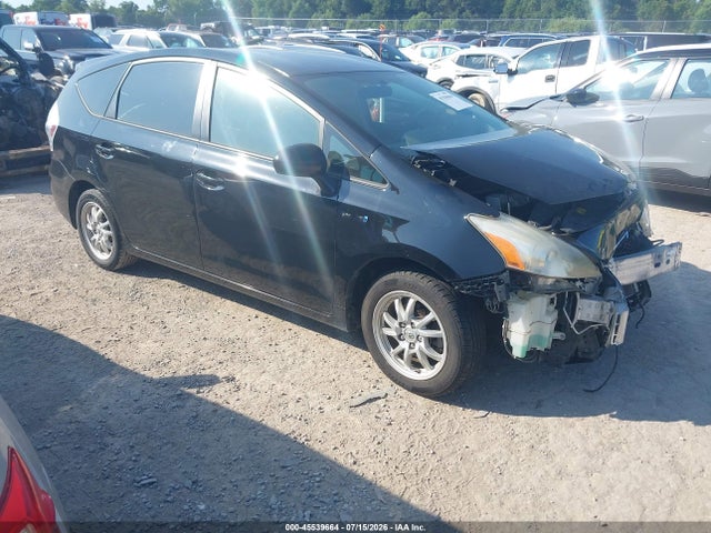 2013 TOYOTA PRIUS THREE