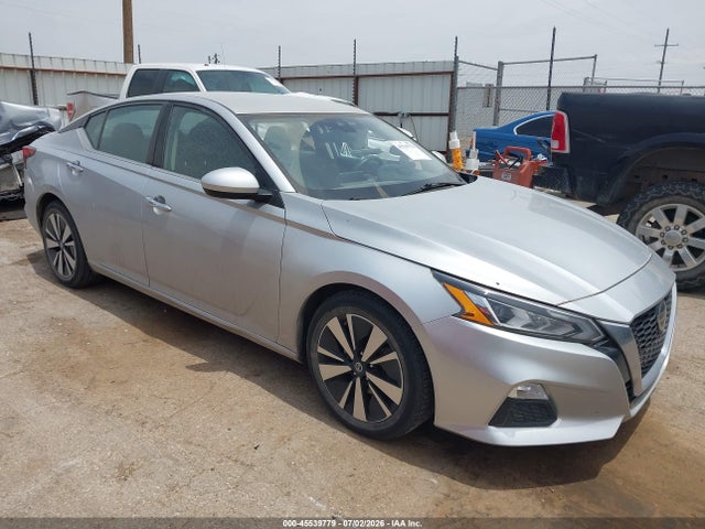 2022 NISSAN ALTIMA SV FWD