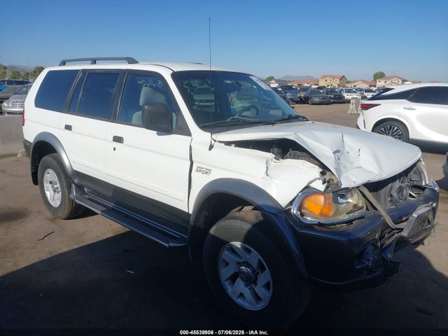 2001 MITSUBISHI MONTERO XLS