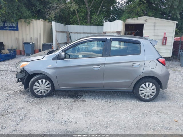 2022 Mitsubishi MIRAGE ES — миниатюра 14