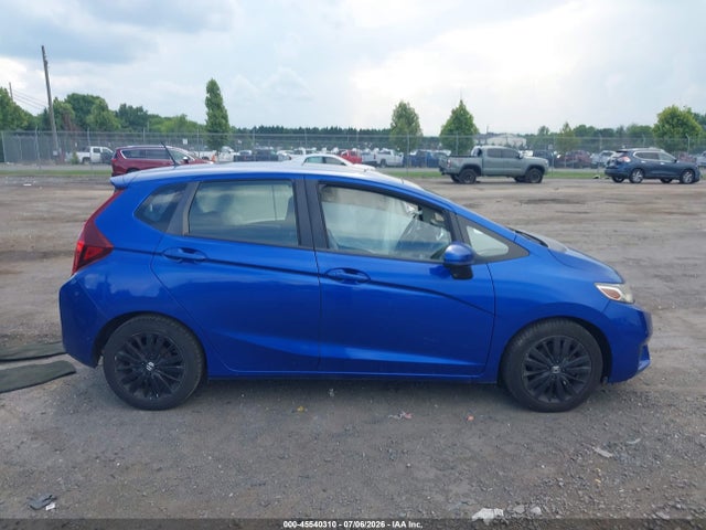 صورة مصغرة 13 لـ 2016 Honda FIT EX