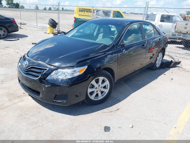 صورة 2 لـ 2011 Toyota CAMRY LE
