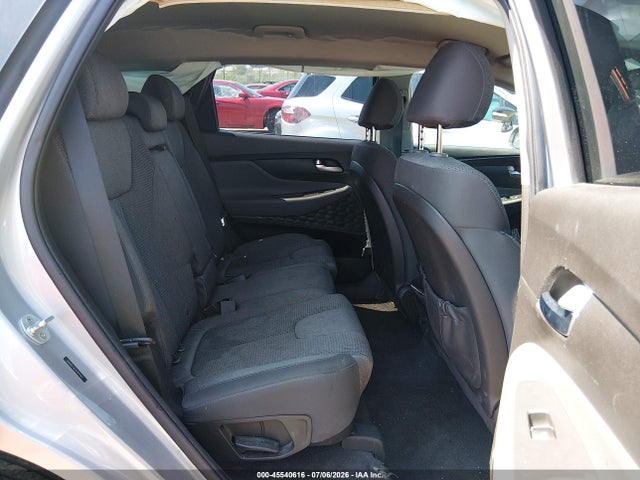 2020 HYUNDAI SANTA FE SE 8