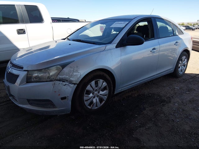 2014 Chevrolet CRUZE LS AUTO — фото 2
