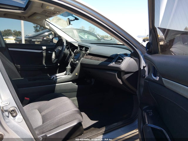 صورة 5 لـ 2016 Honda CIVIC EX-T