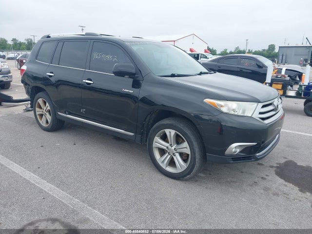 2013 TOYOTA HIGHLANDE LIMITED V6