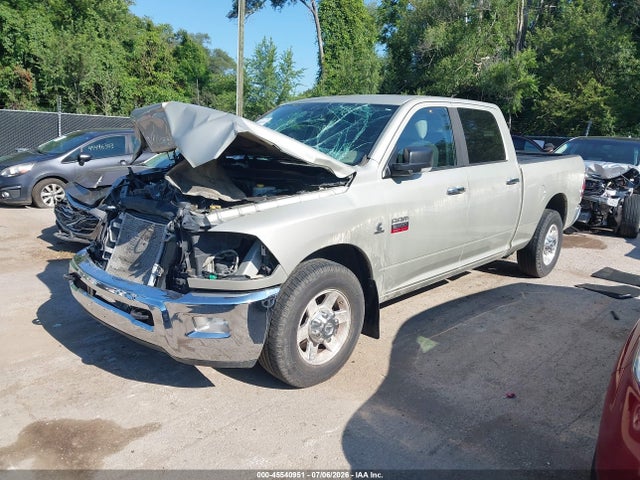 صورة 2 لـ 2010 Dodge RAM 2500 SLT/TRX