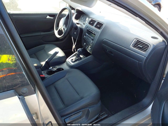 صورة 5 لـ 2012 Volkswagen JETTA 2.5L SE